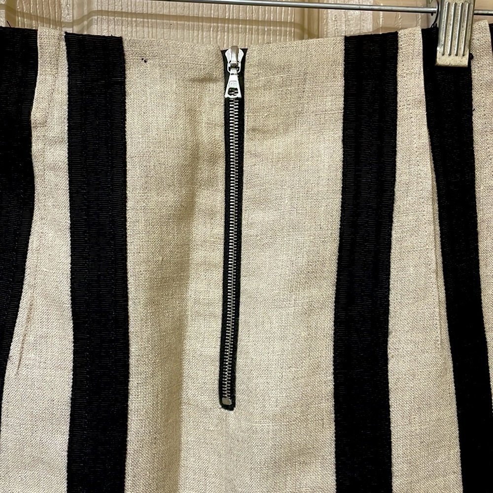 Per Se 100% Linen Summerwear Feminine Wedding skirt - SZ 8